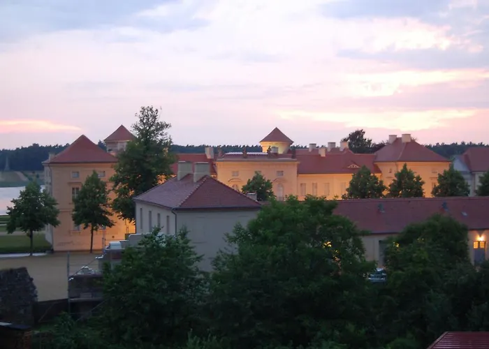 Schloss-und Seeblick Apartment